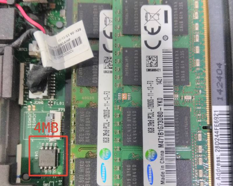 /sravan/system76-coreboot/raw/commit/d2da8704992a9db90f430e69635e7f10e57cb15c/Documentation/mainboard/lenovo/t440p_flash_chip.jpg