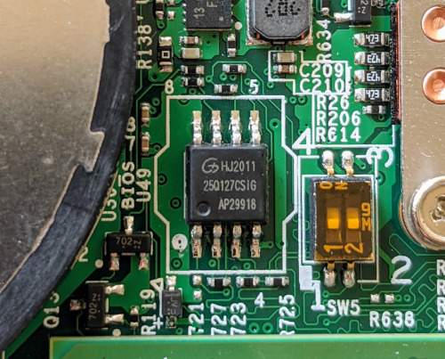 /sravan/system76-coreboot/raw/commit/d2da8704992a9db90f430e69635e7f10e57cb15c/Documentation/mainboard/purism/librem_14_flash.jpg