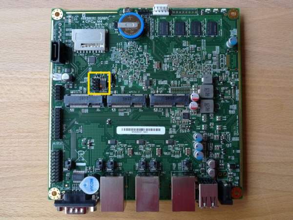 /sravan/system76-coreboot/raw/commit/ea8b45e840e64bb895daf68aa4833b12b51e5697/Documentation/mainboard/pcengines/apu1c1.jpg